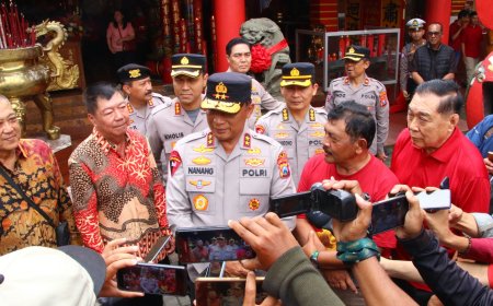 Kapolda Jatim Tinjau Klenteng Eng An Kiong di Kota Malang Tegaskan Komitmen Jogo Jawa Timur Saat Imlek 2026