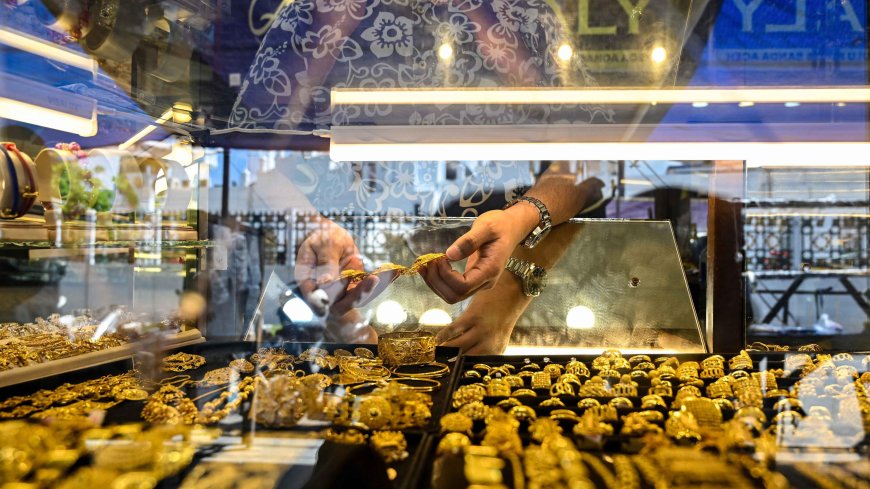 Harga Emas Perhiasan Hari Ini 8 Februari 2026: 24 Karat Tembus Level Segini