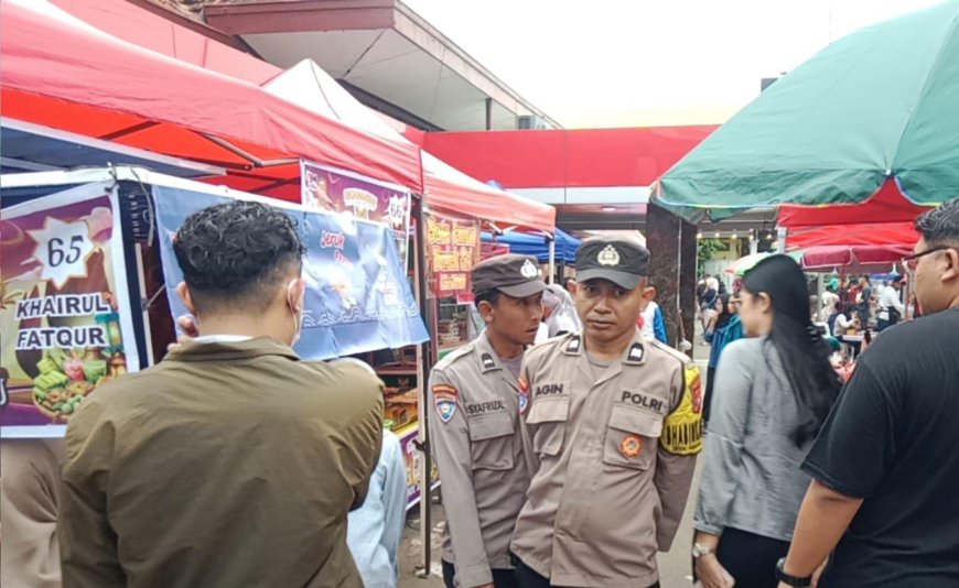 Polres Ngawi Patroli Pasar Pastikan Harga dan Stok Bapokting Aman