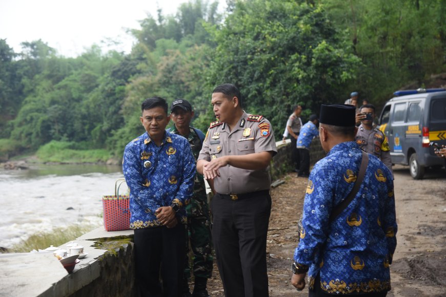 Polres Bondowoso Bangun Jembatan Merah Putih Presisi Hadirkan Manfaat Nyata bagi Warga
